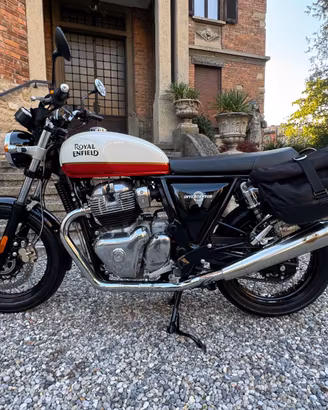 Royal Enfield Interceptor 650 - 2021