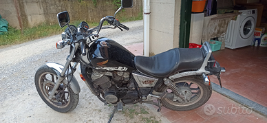 Honda vt500c
