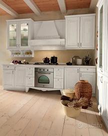 Cucina Classica con Ante a telaio in Vero Legno🪑