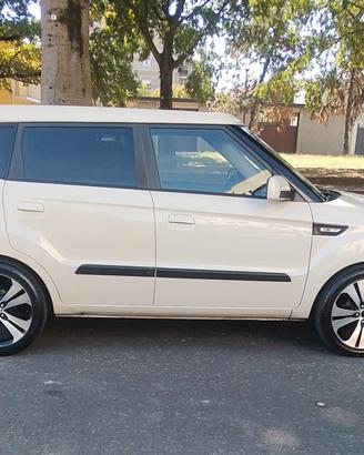 Kia Soul Gpl 