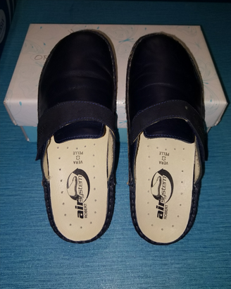 Ciabatta ortopedica in Nappa blu