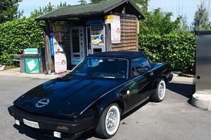 triunph tr7 