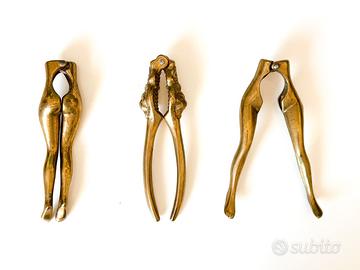 Schiaccianoci vintage in ottone – set 3 pezzi