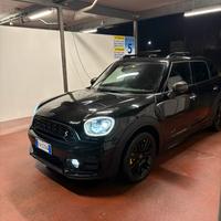 MINI COUTRYMAN SE plug-in