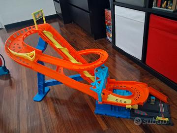 Hot Wheels Roller Coaster 
