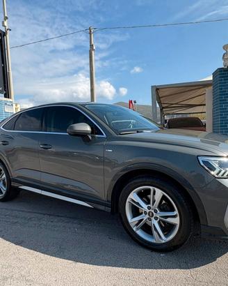 Audi Q3 sportback 150cv S-Line uniprò