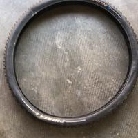 Pneumatico pirelli scorpion 29x2,20 euro 25