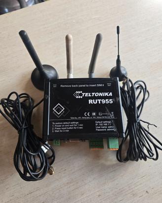 Modem router wifi TELTONIKA RUT955