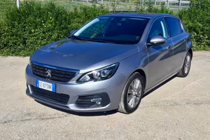 Peugeot 308 BlueHDi 130Cv 5 Porte Allure