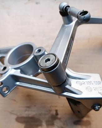 BMW 1150 GS 07/2003 supporto pedana SX leva cambio