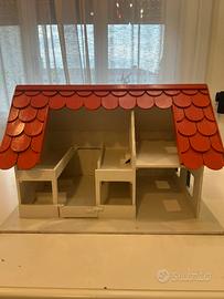 Casa delle bambole vintage artigianle