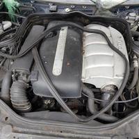  motore mercedes w211 diesel