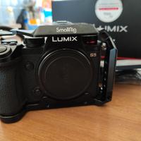 Panasonic Lumix S5 + Cage Smallrig