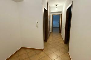 Si vende o si loca immobile