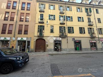 2 LOCALI A TORINO