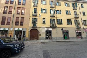 2 LOCALI A TORINO