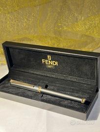 Penna stilografica Fendi