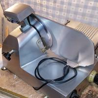 Affettatrice lama 25