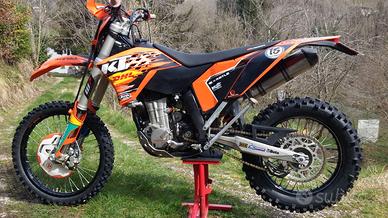 Moto enduro KTM