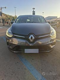 RENAULT CLIO DUEL 2018 