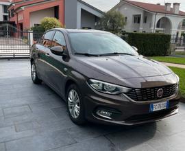 FIAT Tipo - 2016