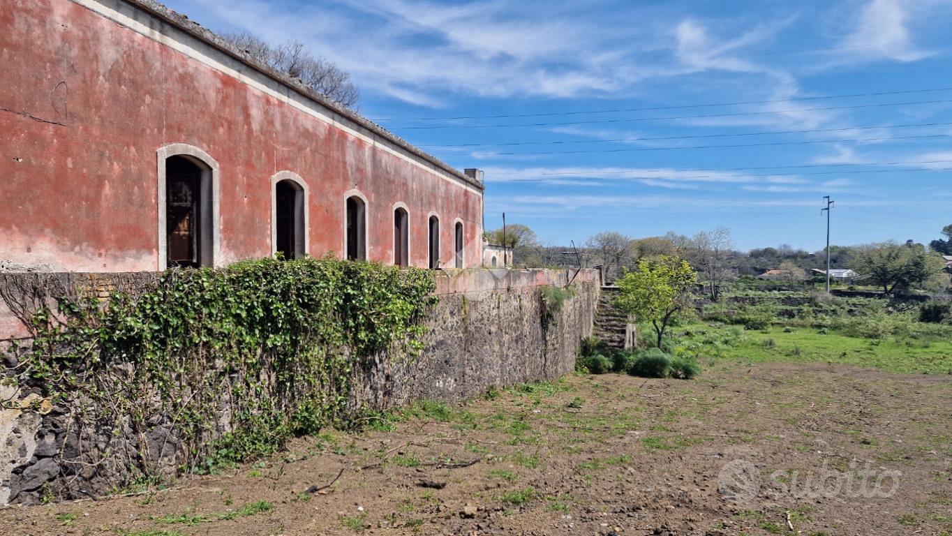 RUSTICO A ACI SANT'ANTONIO - Altro