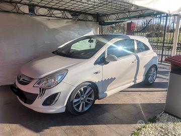 Opel Corsa D sport