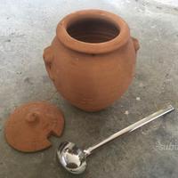 Piccolo orcio per olio