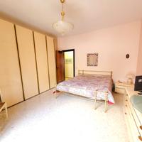 Camera da letto matrimoniale in ottone