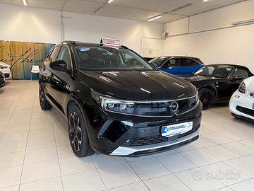 Opel Grandland ULTIMATE Turbo 12V 130 CV aut. SPOT