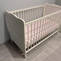 Lettino con materasso foppapedretti