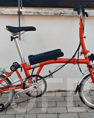 Bicicletta elettrica modello BROMPTON NUOVA 