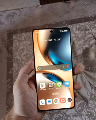 Realme GT 7T – 12 GB RAM / 512 GB – Come nuovo