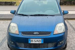 Ford Fiesta 1.4 TDCI 70CV