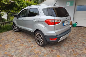 Ford Ecosport Titanium Ecoboost 125PS.
