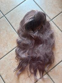 Parrucca cosplay con riflessi rosa/viola