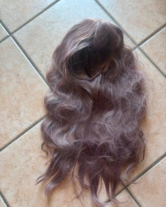 Parrucca cosplay con riflessi rosa/viola