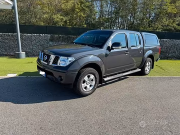 NISSAN NAVARA PICK UP