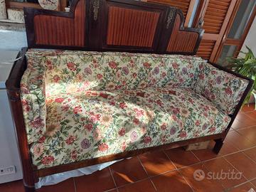 divano antico ristrutturato 