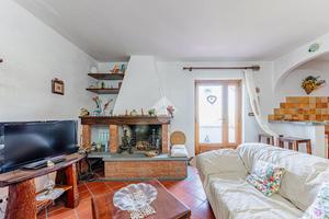 VILLA SINGOLA A PISTOIA