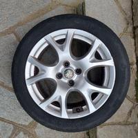 cerchi in lega da 16" Alfa Romeo