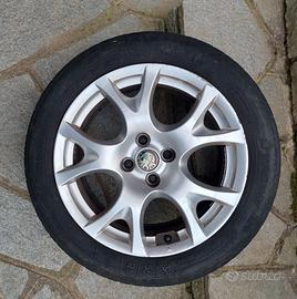 cerchi in lega da 16" Alfa Romeo