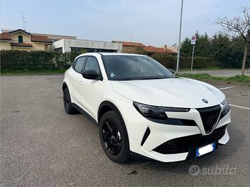 ALFA ROMEO Junior 1.2 136 CV Hybrid eDCT6