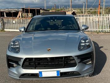 Macan GTS !!PORSCHE APPROVED!!