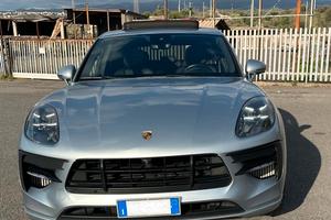 Macan GTS !!PORSCHE APPROVED!!