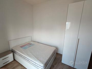 Stanze per studentesse a Caserta