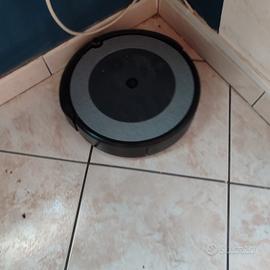 roomba aspirapolvere 