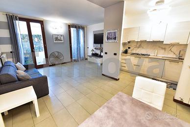 Recente bilocale duplex con terrazzino e box