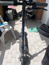 monopattino xiaomi essential m365