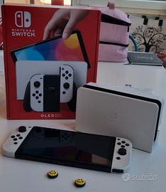 Nintendo Switch OLED + dock . PERFETTA